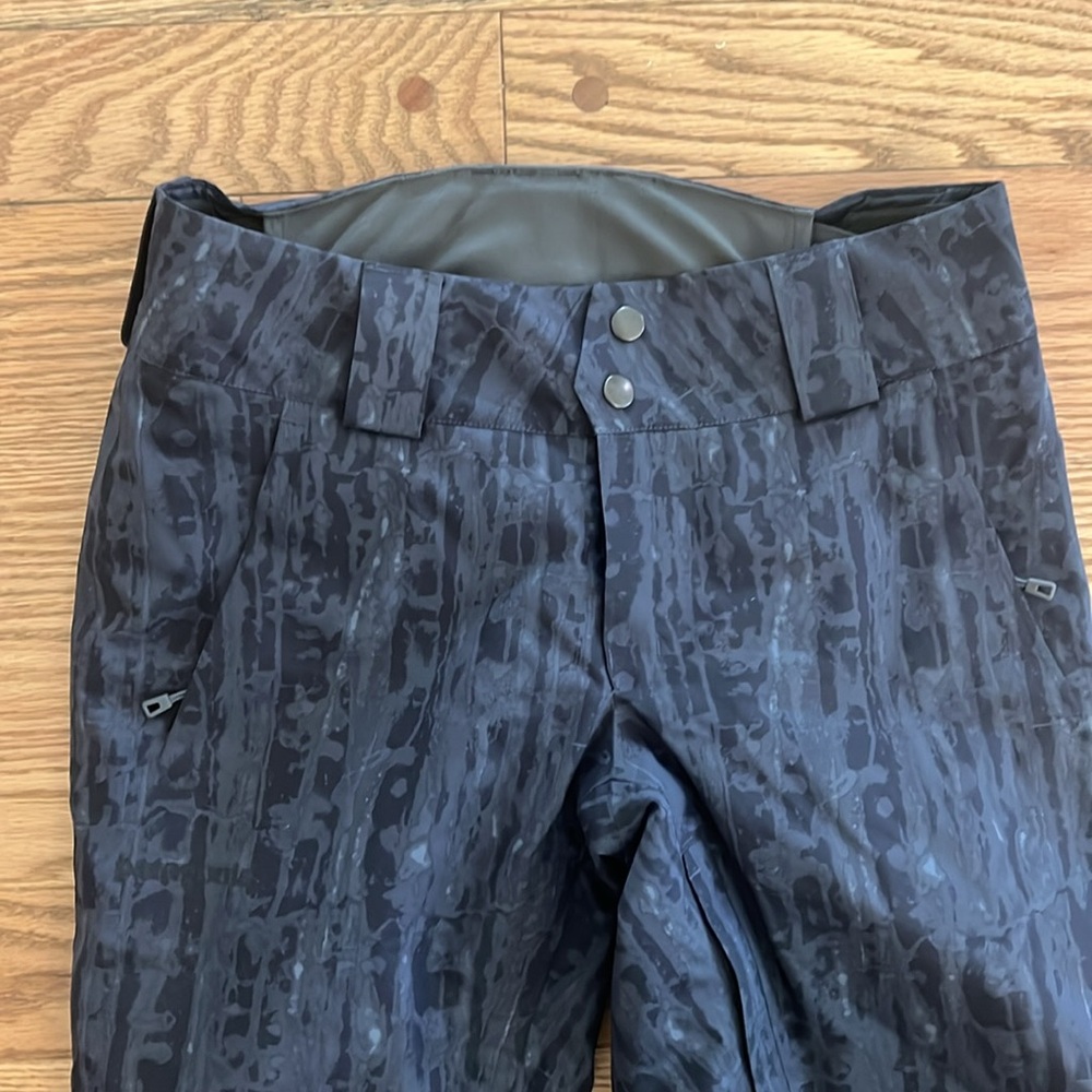 Patagonia Insulated Snowbelle Pants - Picture 2 of 8